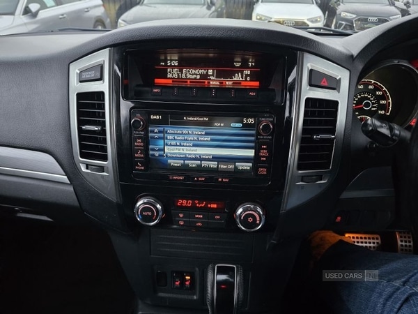 Used Mitsubishi Shogun 2017 for sale - 77613507: Photo 12