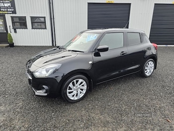 Used Suzuki Swift 2021 for sale - 76667799: Photo