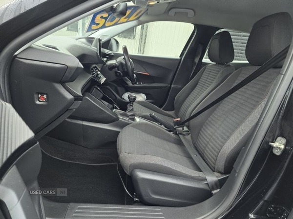 Used Peugeot 2008 2022 for sale - 76667652: Photo 7