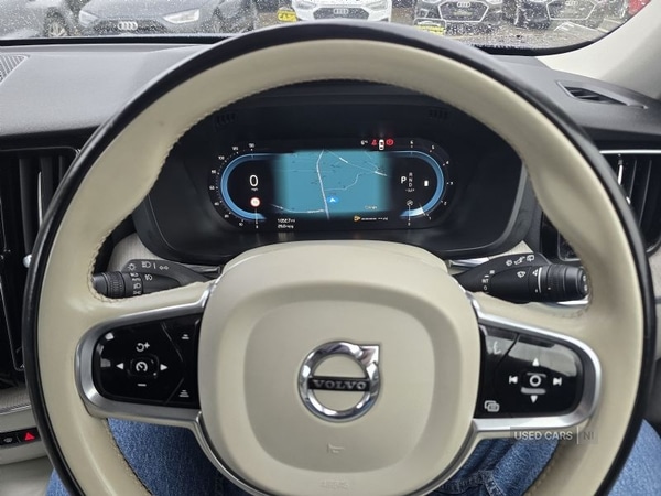 Used Volvo XC60 2022 for sale - 77315650: Photo 11