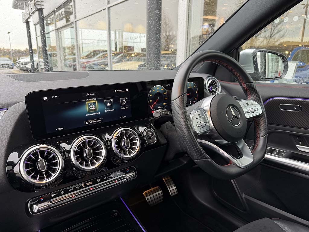 Used Mercedes-Benz GLA 2022 for sale - 76673955: Photo 3