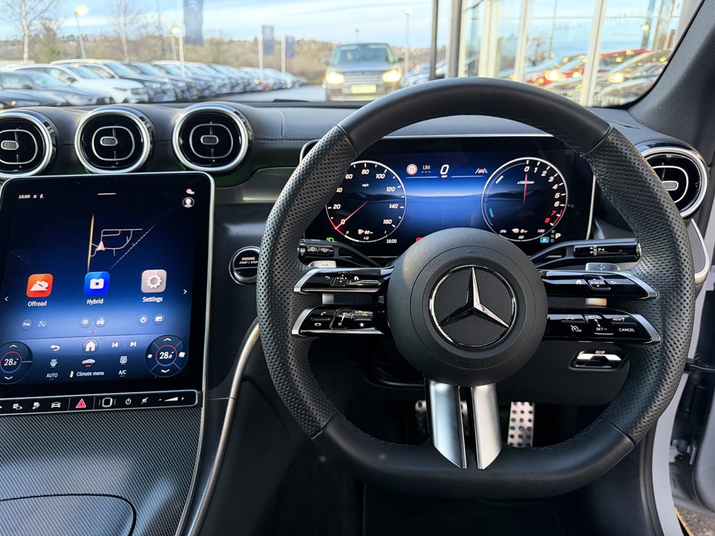 Used Mercedes-Benz GLC 2025 for sale - 77140846: Photo 4