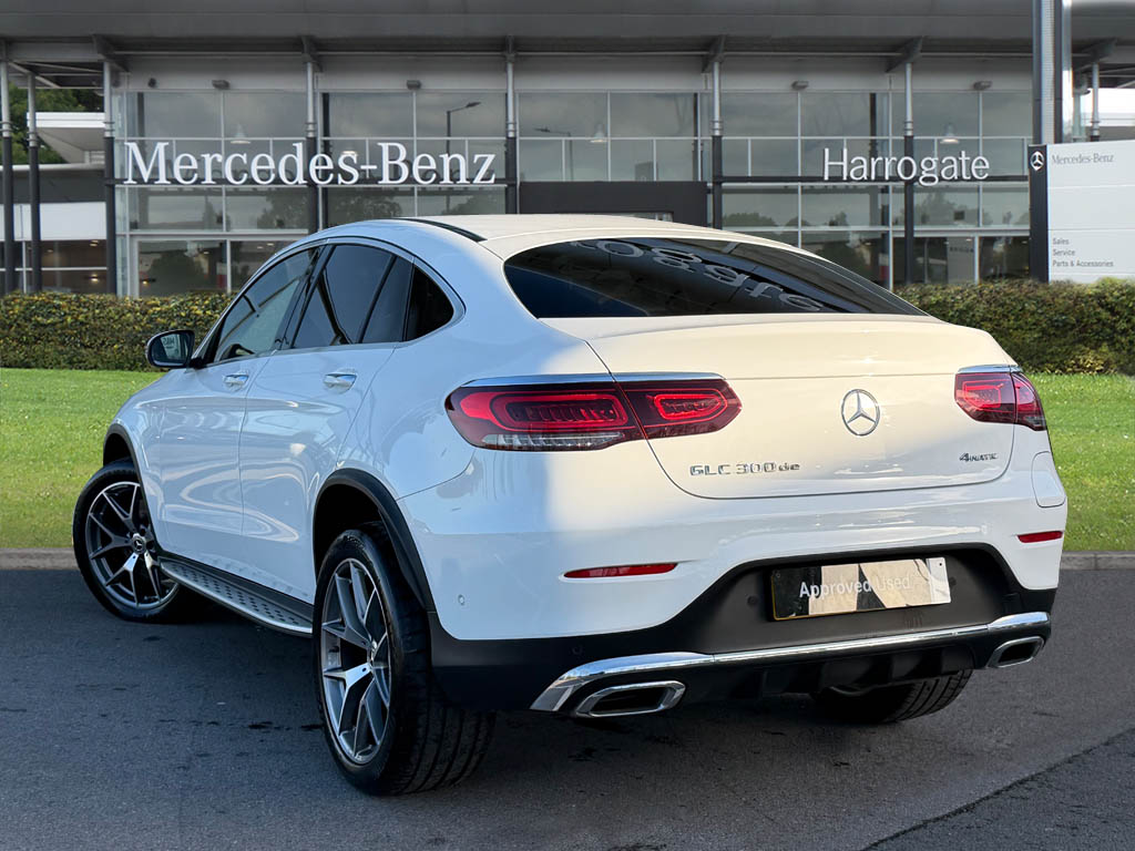 Used Mercedes-Benz GLC 2022 for sale - 76675485: Photo 2