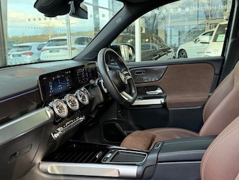 Used Mercedes-Benz GLB 2025 for sale - 78148992: Photo