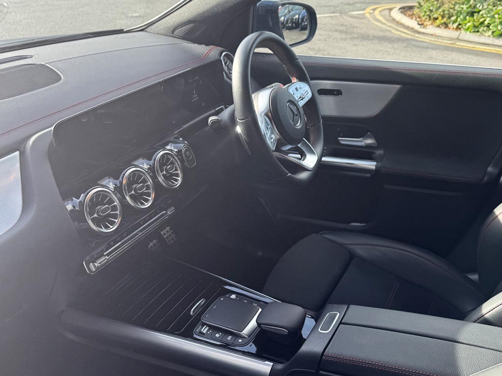 Used Mercedes-Benz EQA 2022 for sale - 77532866: Photo 3