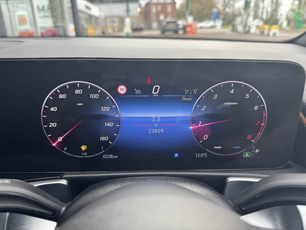 Used Mercedes-Benz GLB 2024 for sale - 76678352: Photo 4