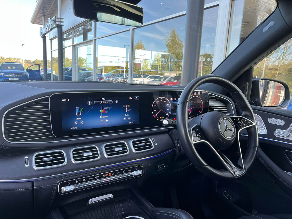 Used Mercedes-Benz GLE 2025 for sale - 76680337: Photo 3