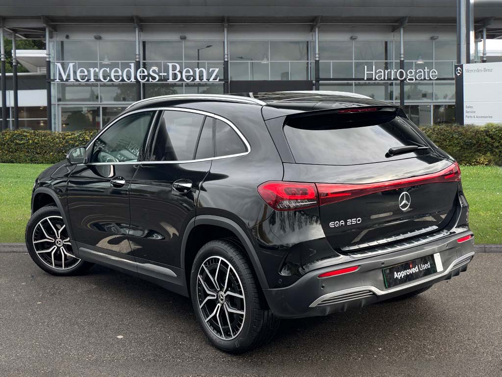 Used Mercedes-Benz EQA 2022 for sale - 76675311: Photo 2