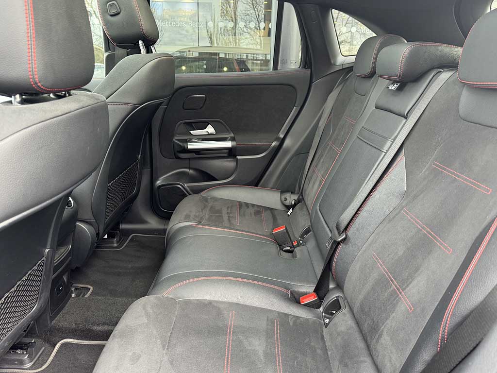 Used Mercedes-Benz EQA 2022 for sale - 76675311: Photo 8