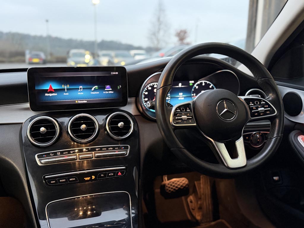 Used Mercedes-Benz C Class 2020 for sale - 77533044: Photo 5