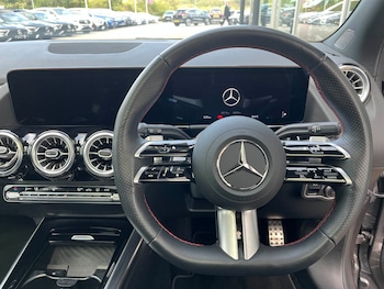 Used Mercedes-Benz GLA 2024 for sale - 76677657: Photo