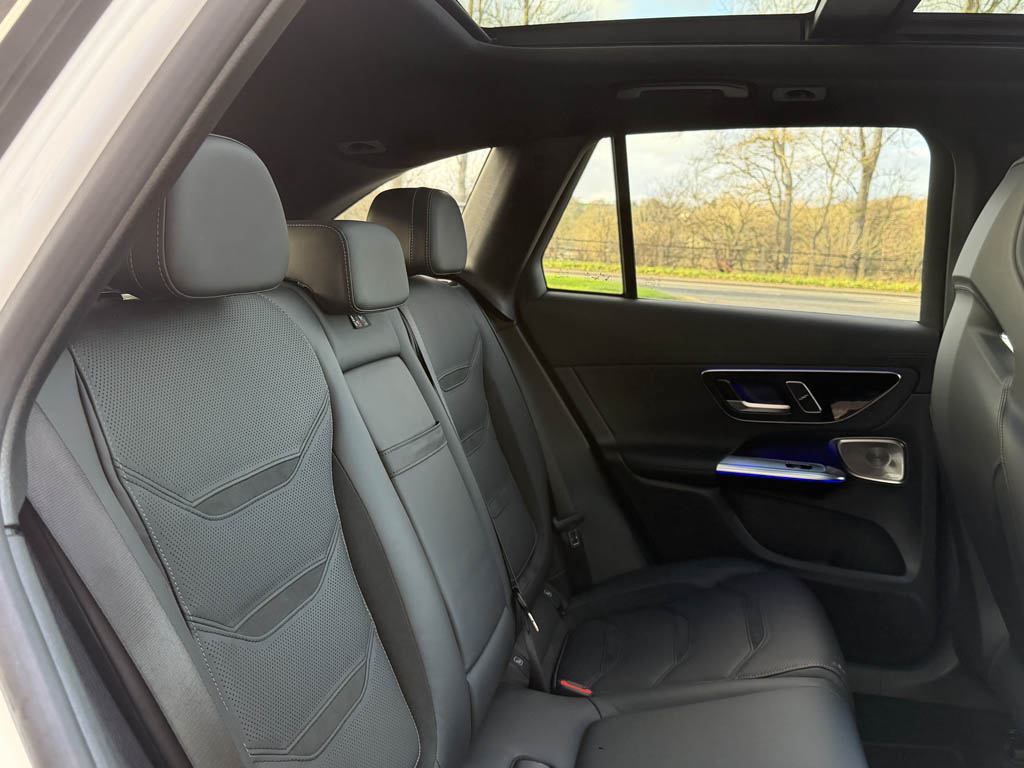 Used Mercedes-Benz GLC 2025 for sale - 77533004: Photo 8