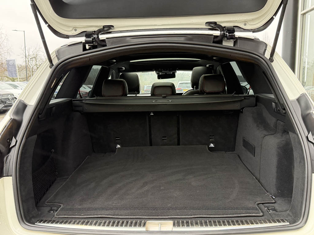 Used Mercedes-Benz E Class 2018 for sale - 77532850: Photo 9