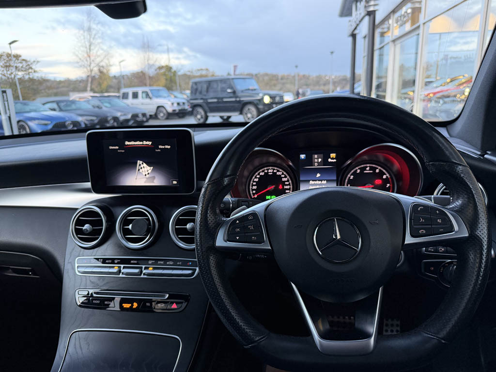 Used Mercedes-Benz GLC 2018 for sale - 76807357: Photo 4