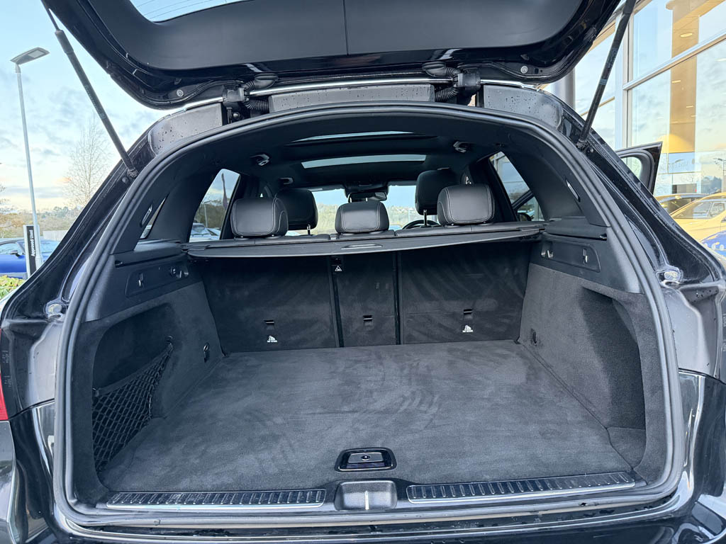 Used Mercedes-Benz GLC 2018 for sale - 76807357: Photo 8