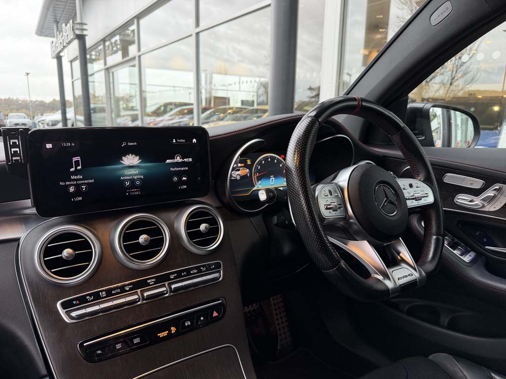 Used Mercedes-Benz GLC 2021 for sale - 76674014: Photo 3