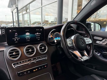 Used Mercedes-Benz GLC 2021 for sale - 76674014: Photo