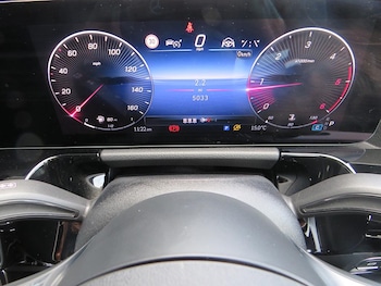 Used Mercedes-Benz GLA 2024 for sale - 76696931: Photo