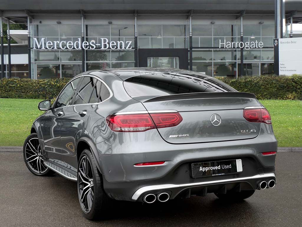 Used Mercedes-Benz GLC 2022 for sale - 77679377: Photo 2