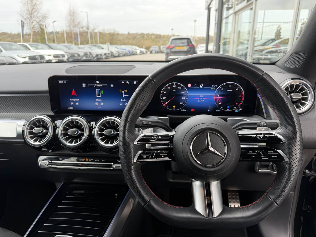 Used Mercedes-Benz GLB 2025 for sale - 78139239: Photo 4