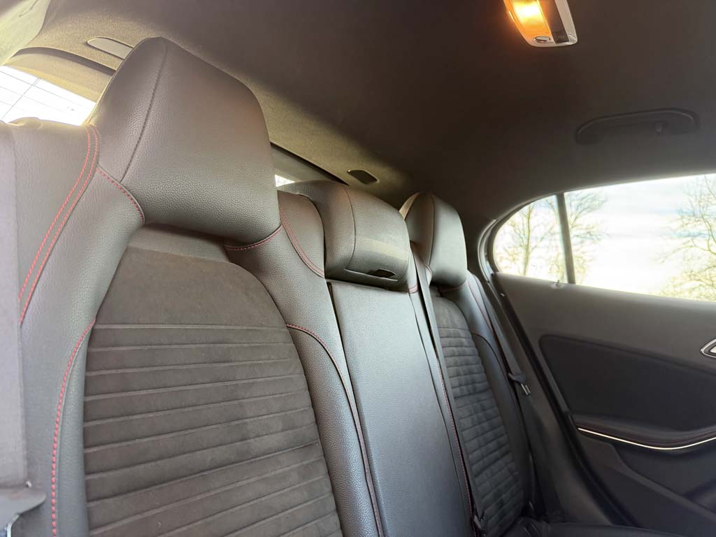 Used Mercedes-Benz GLA 2018 for sale - 76673379: Photo 8