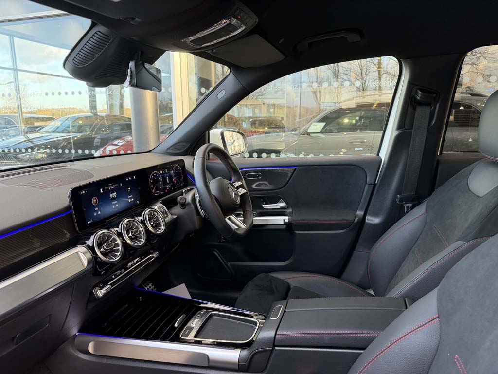 Used Mercedes-Benz GLB 2025 for sale - 77532966: Photo 3