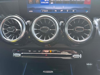 Used Mercedes-Benz GLB 2024 for sale - 76678451: Photo