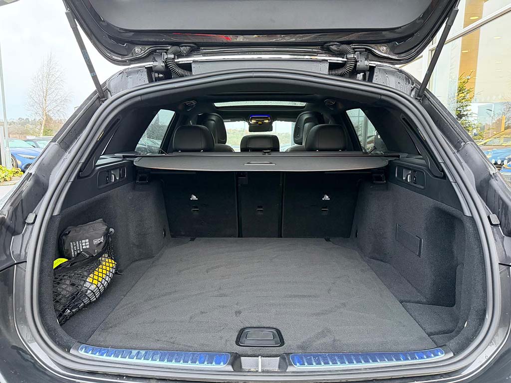 Used Mercedes-Benz C Class 2025 for sale - 77001712: Photo 9