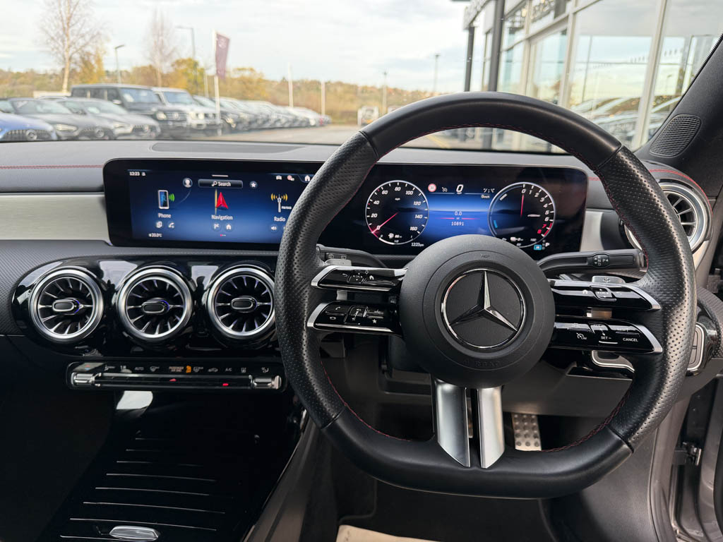 Used Mercedes-Benz CLA 2024 for sale - 77532833: Photo 4