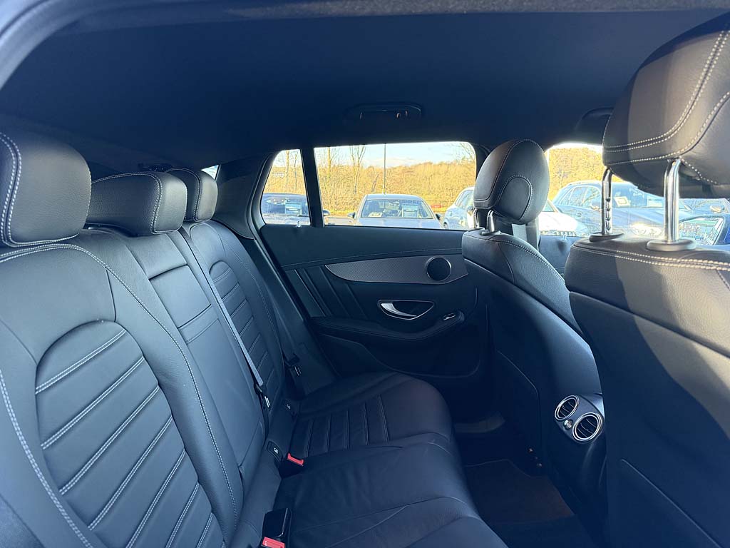 Used Mercedes-Benz EQC 2023 for sale - 77532886: Photo 8