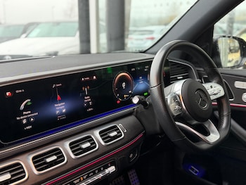 Used Mercedes-Benz GLE 2022 for sale - 77533012: Photo