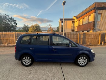 Used Volkswagen Touran 2007 for sale - 79820021: Photo