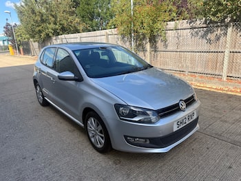 Used Volkswagen Polo 2012 for sale - 79750383: Photo