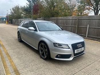 Used Audi A4 2011 for sale - 76884953: Photo