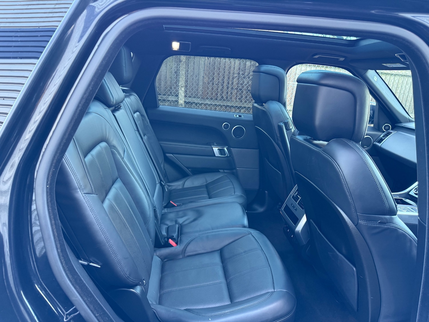 Used Land Rover Range Rover Sport 2020 for sale - 76980338: Photo 10