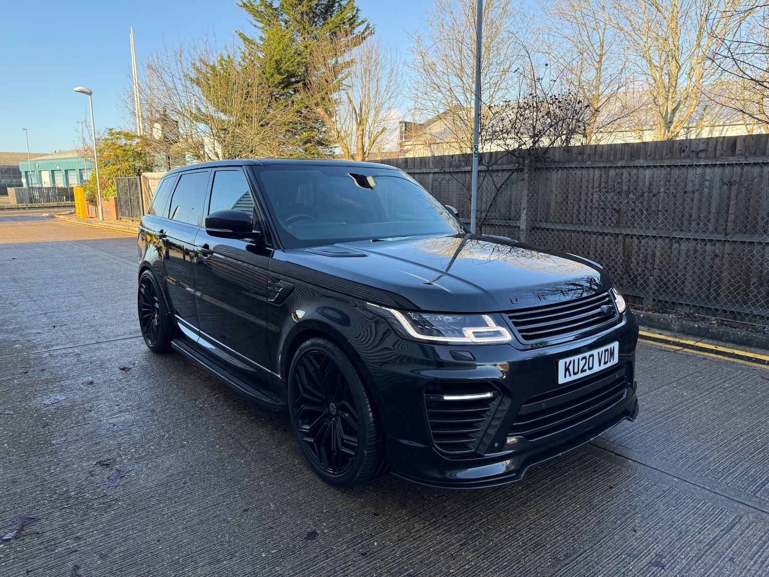 Used Land Rover Range Rover Sport 2020 for sale - 76980338: Photo 2