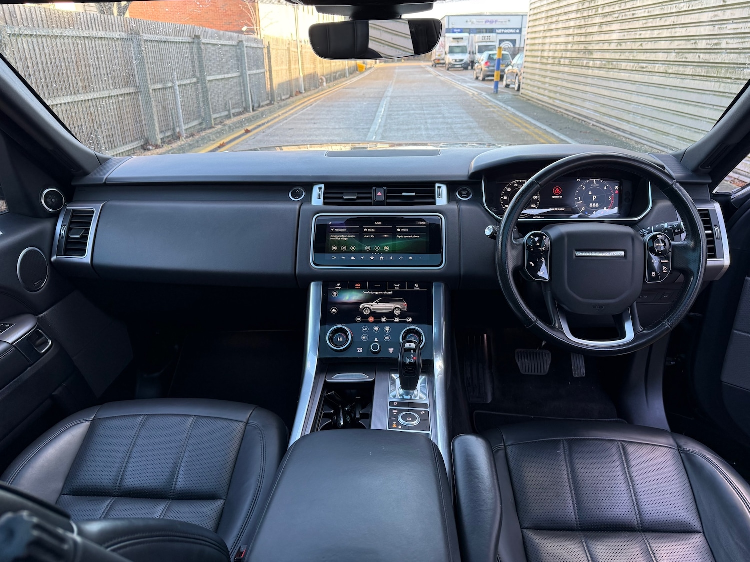 Used Land Rover Range Rover Sport 2020 for sale - 76980338: Photo 9