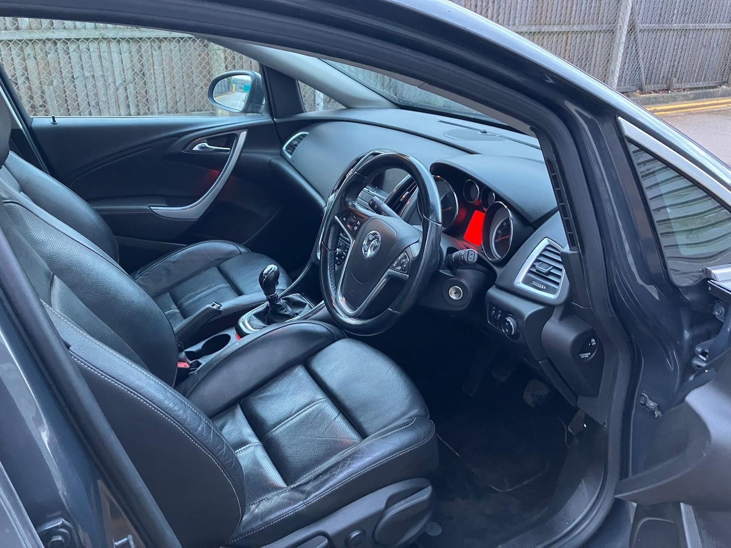 Used Vauxhall Astra 2013 for sale - 76885137: Photo 10