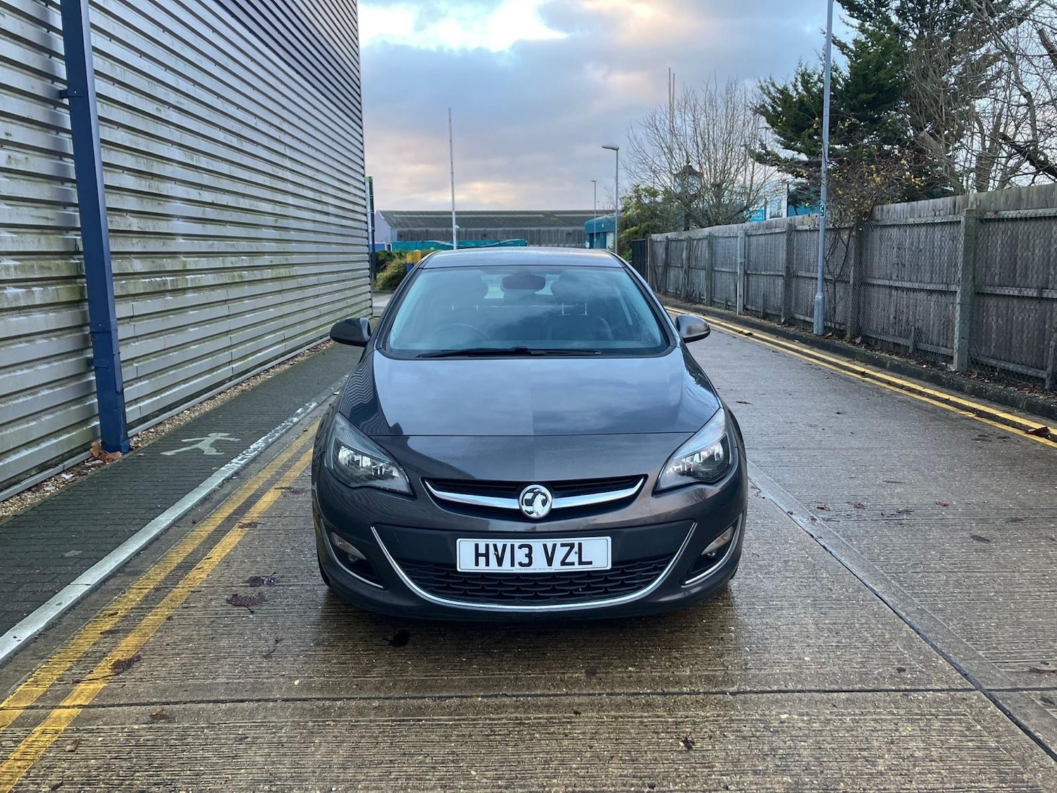 Used Vauxhall Astra 2013 for sale - 76885137: Photo 4