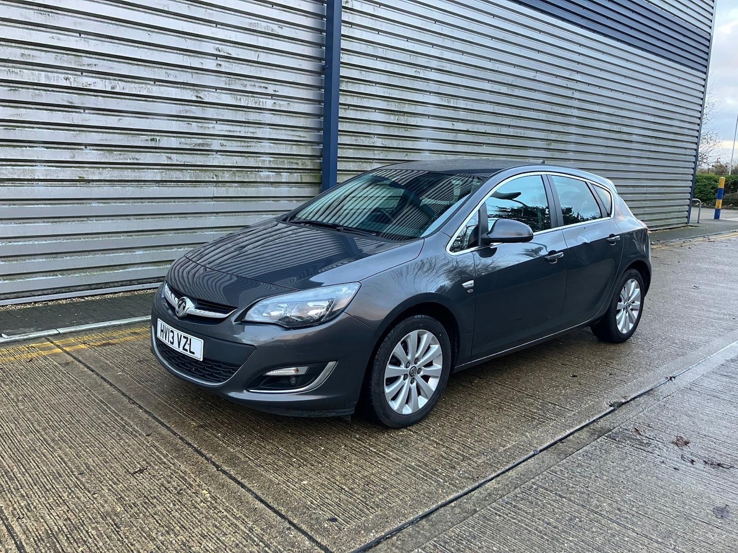 Used Vauxhall Astra 2013 for sale - 76885137: Photo 6