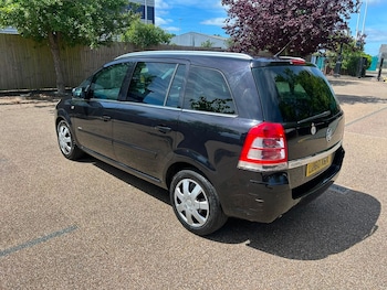 Used Vauxhall Zafira undefined for sale - 79251853: Photo