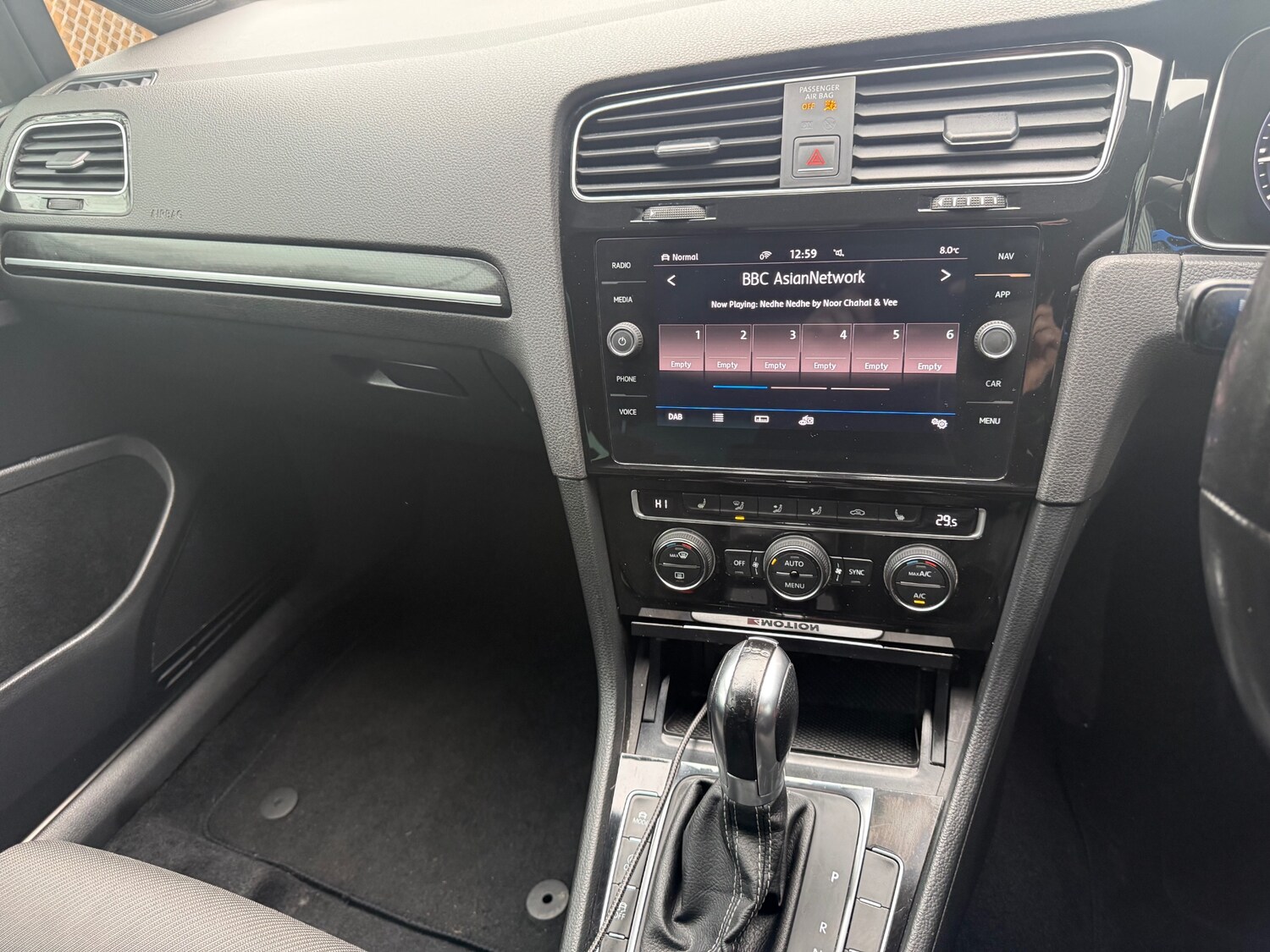 Used Volkswagen Golf 2017 for sale - 77475657: Photo 12