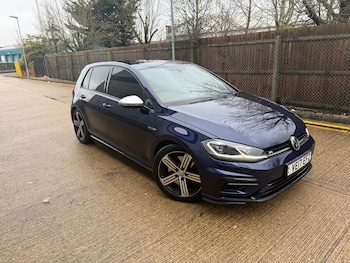 Used Volkswagen Golf 2017 for sale - 77475657: Photo