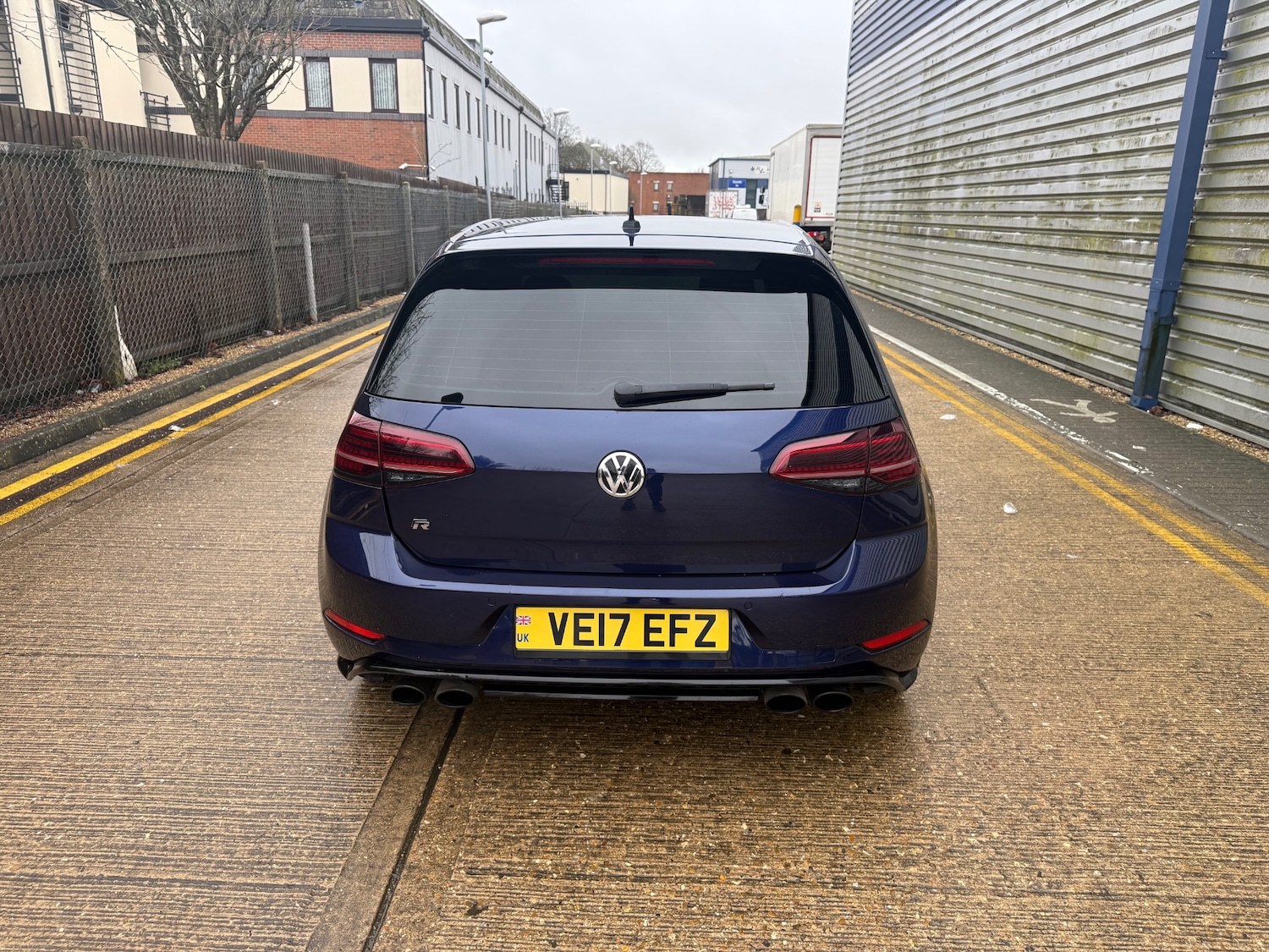 Used Volkswagen Golf 2017 for sale - 77475657: Photo 4