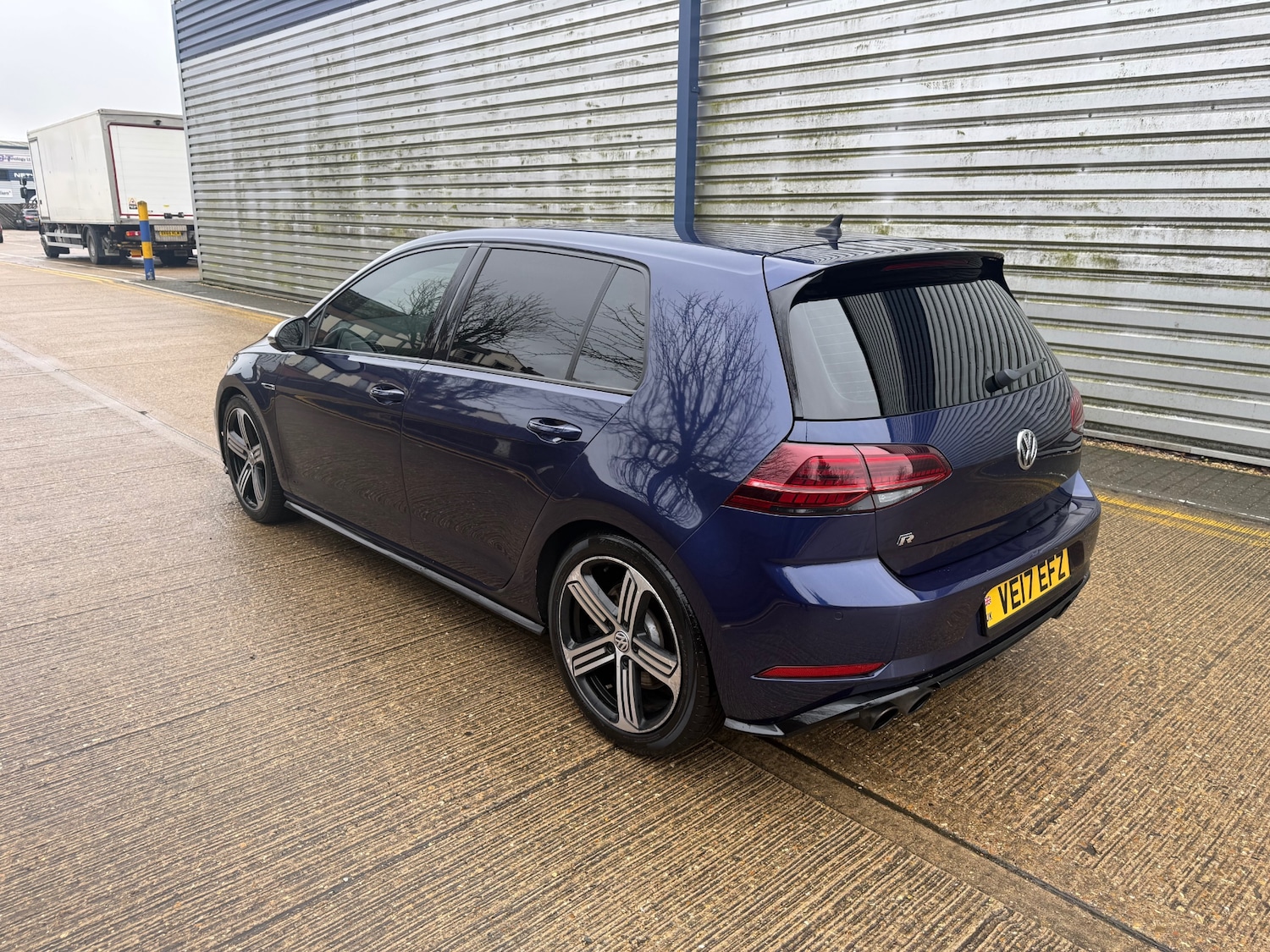 Used Volkswagen Golf 2017 for sale - 77475657: Photo 5