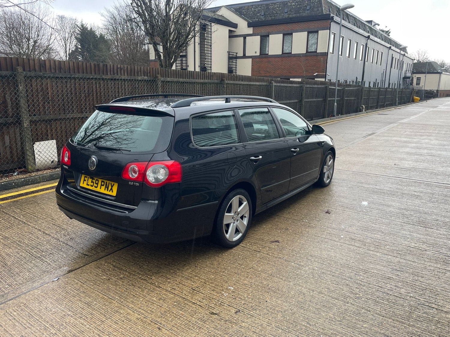 Used Volkswagen Passat 2009 for sale - 77370768: Photo 2