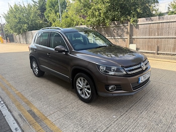 Used Volkswagen Tiguan 2011 for sale - 79344263: Photo