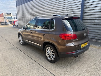 Used Volkswagen Tiguan 2011 for sale - 79344263: Photo