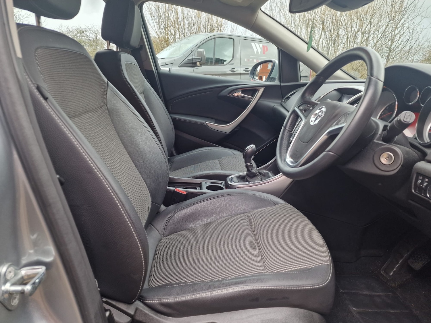 Used Vauxhall Astra 2010 for sale - 77465975: Photo 10