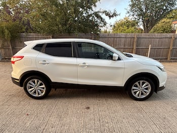 Used Nissan Qashqai 2014 for sale - 79800280: Photo